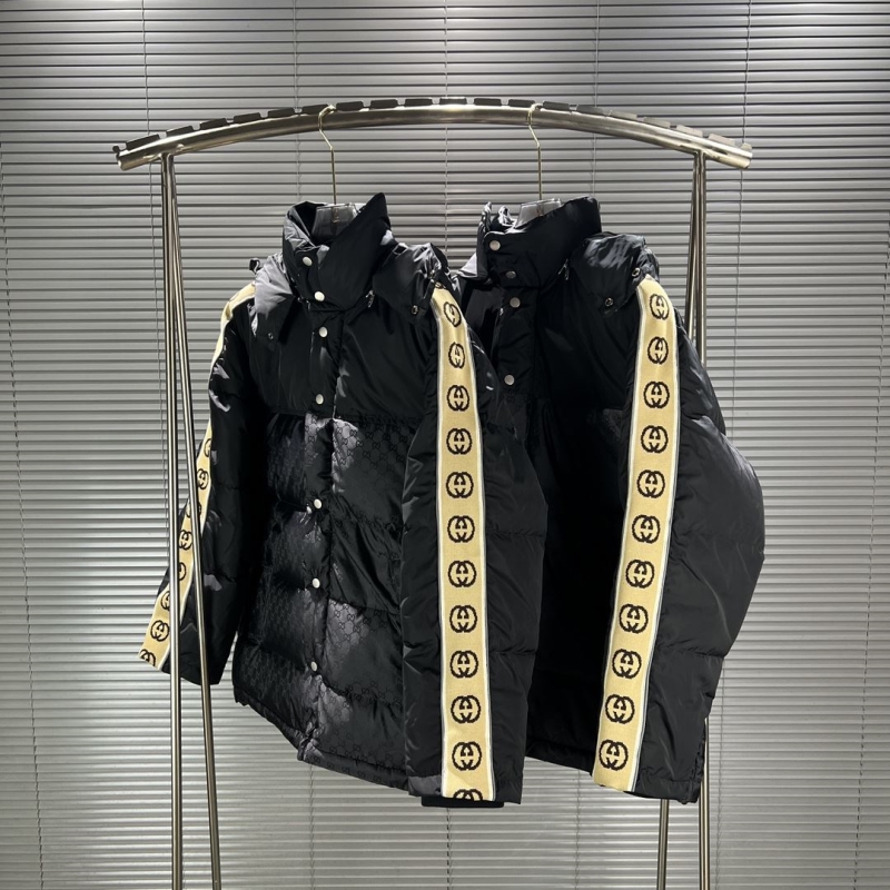 G*u*i coats